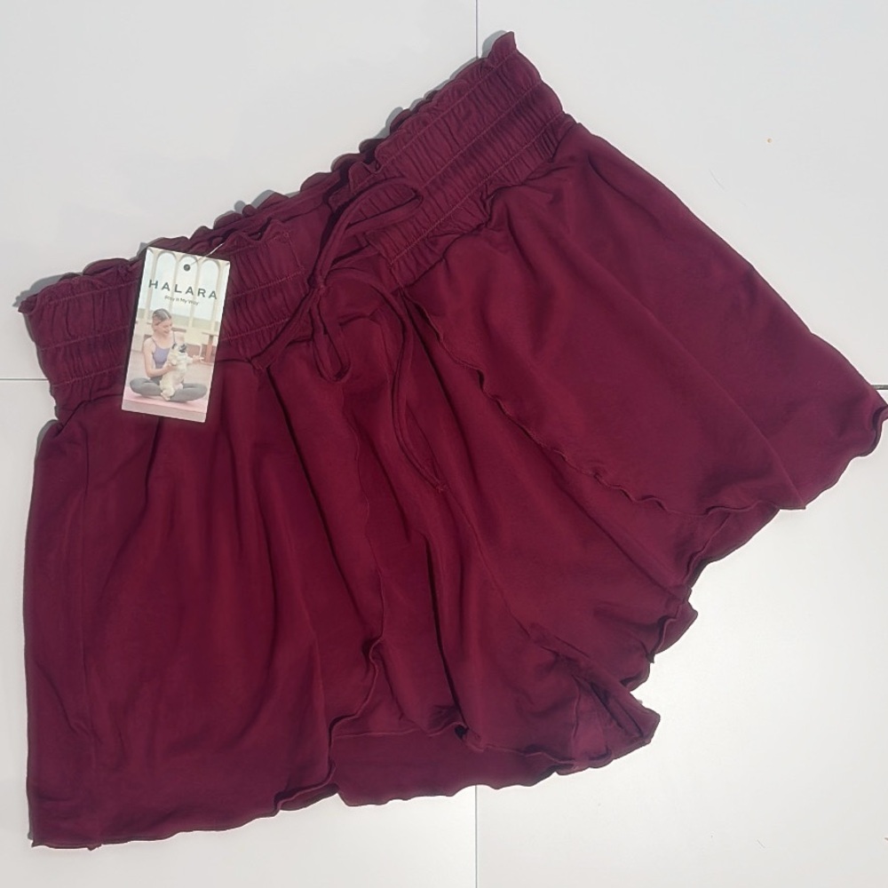 HALARA Frill High Waisted Elastic Waistband Drawstring
Flowy Stacked Shorts NWT - Picture 3 of 8